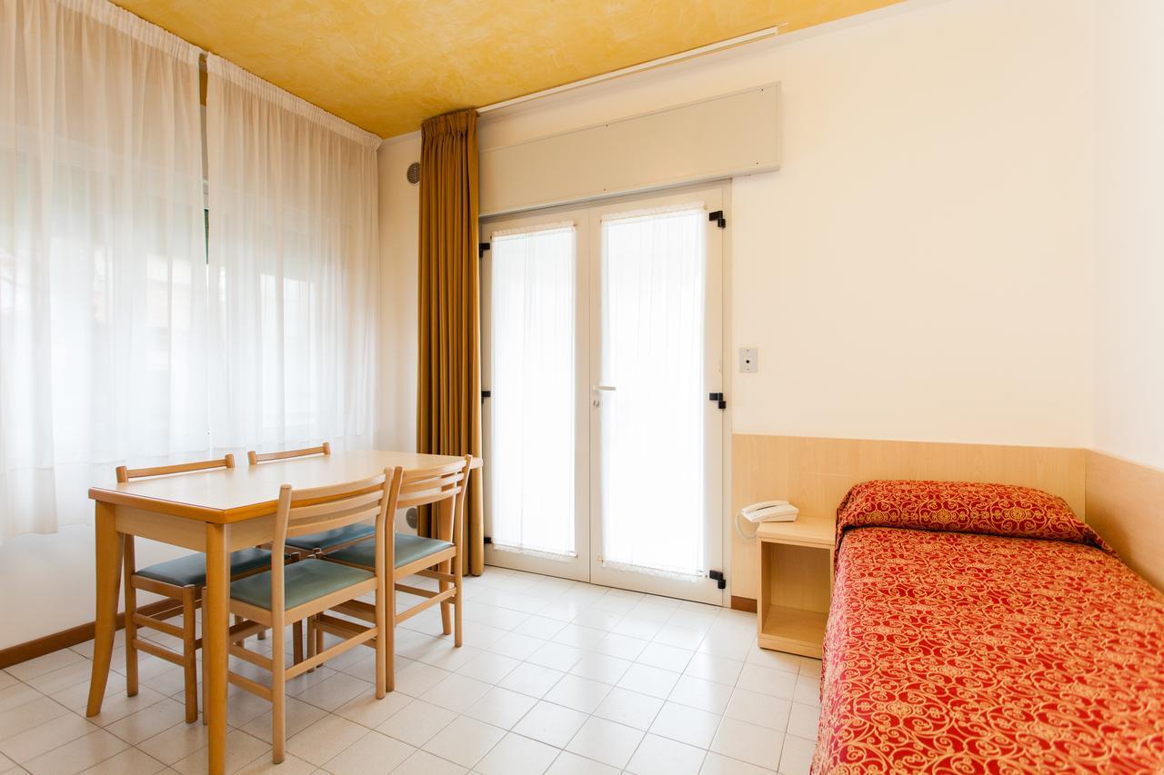 Residence Marina Lido di Jesolo Eksteriør bilde