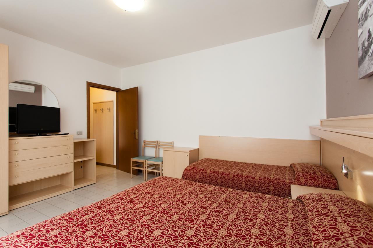Residence Marina Lido di Jesolo Eksteriør bilde